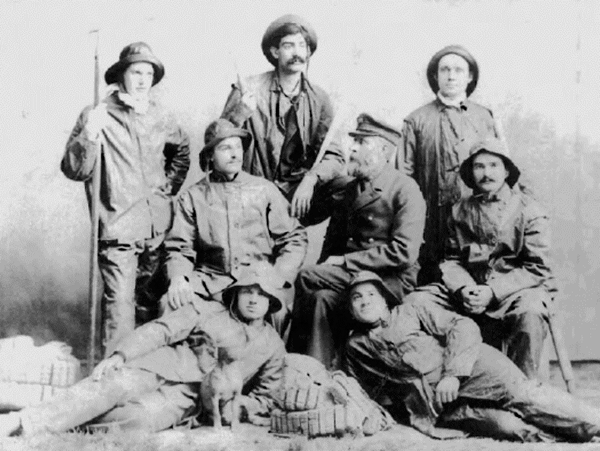 Crew of Evanston IL Life-Saving Crew  1889