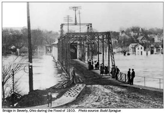 Bridge at Beverly, OH during 1910 flood event